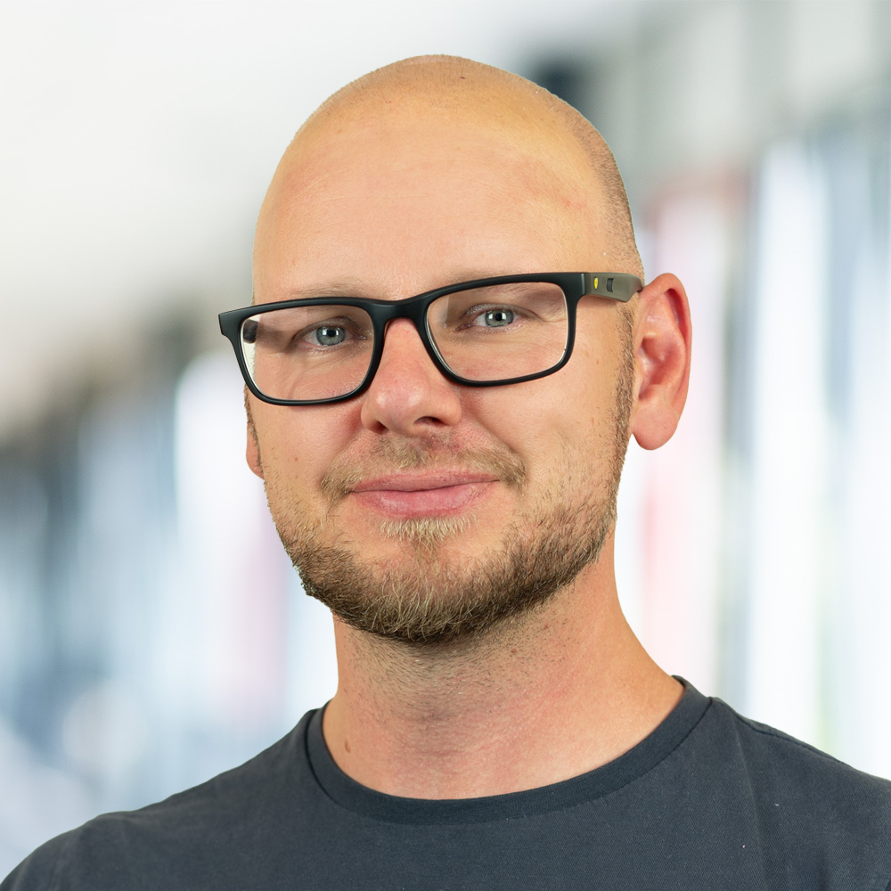 ALEXANDER KAISER